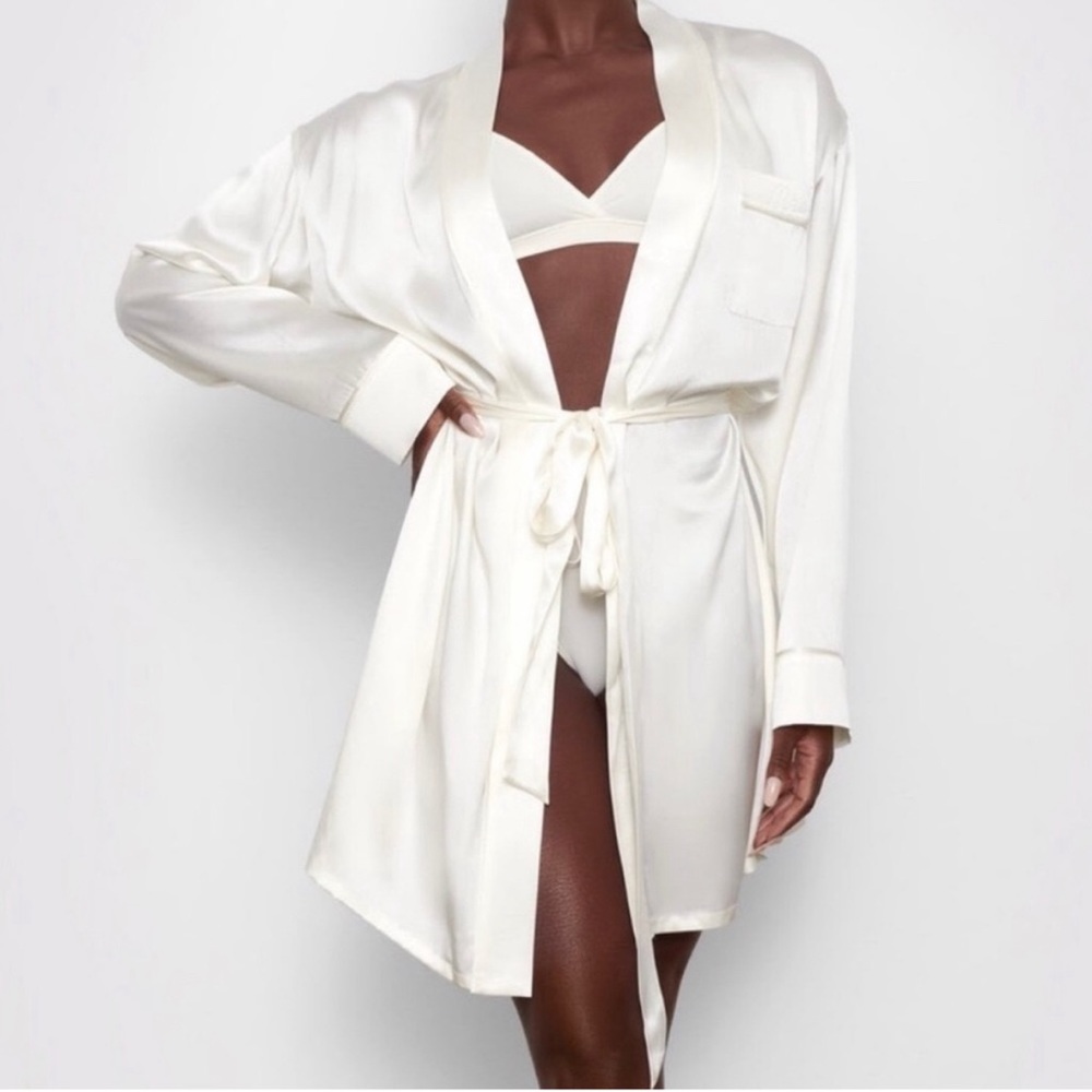 SKIMS SILK BRIDAL ROBE
